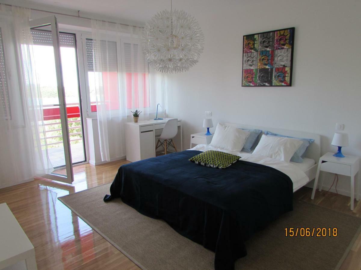 Ferienwohnung Pearl Šibenik Exterior foto