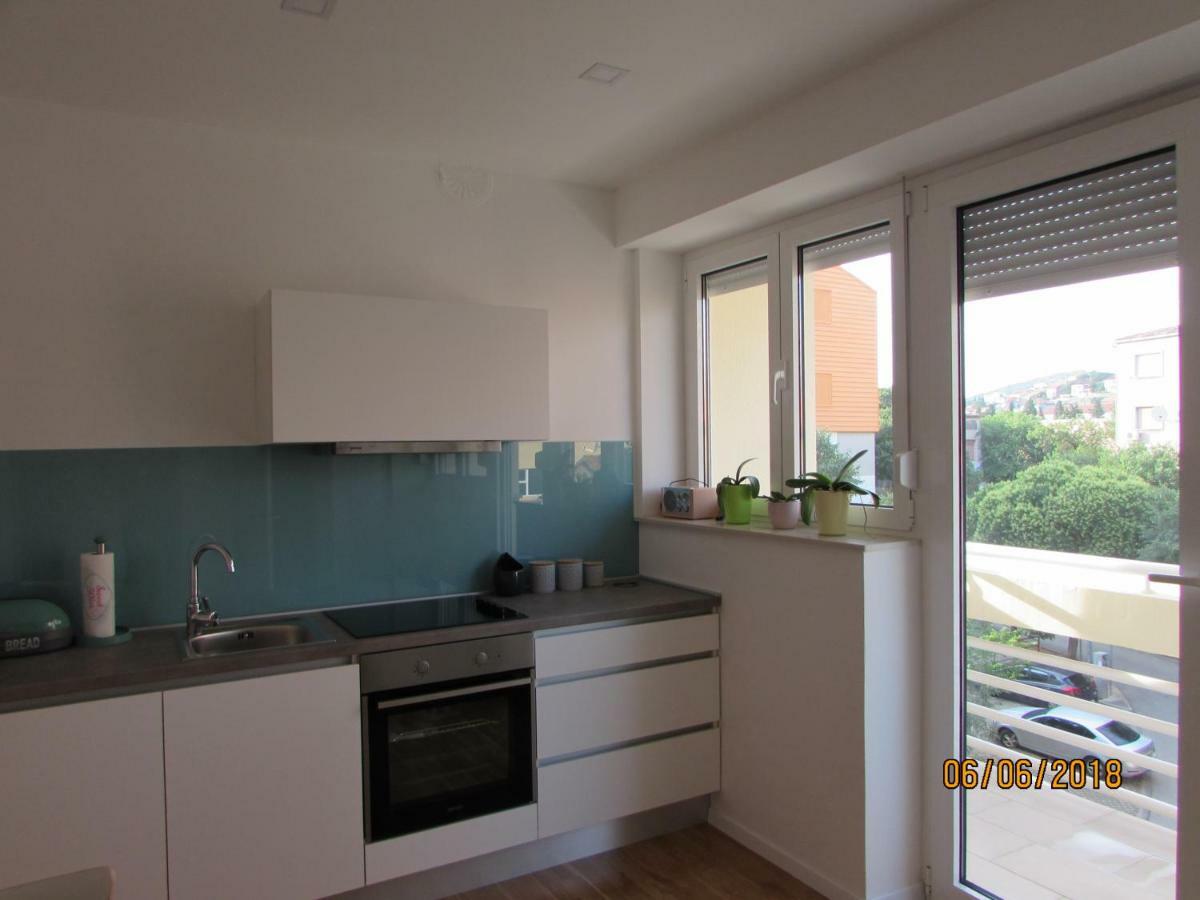 Ferienwohnung Pearl Šibenik Exterior foto